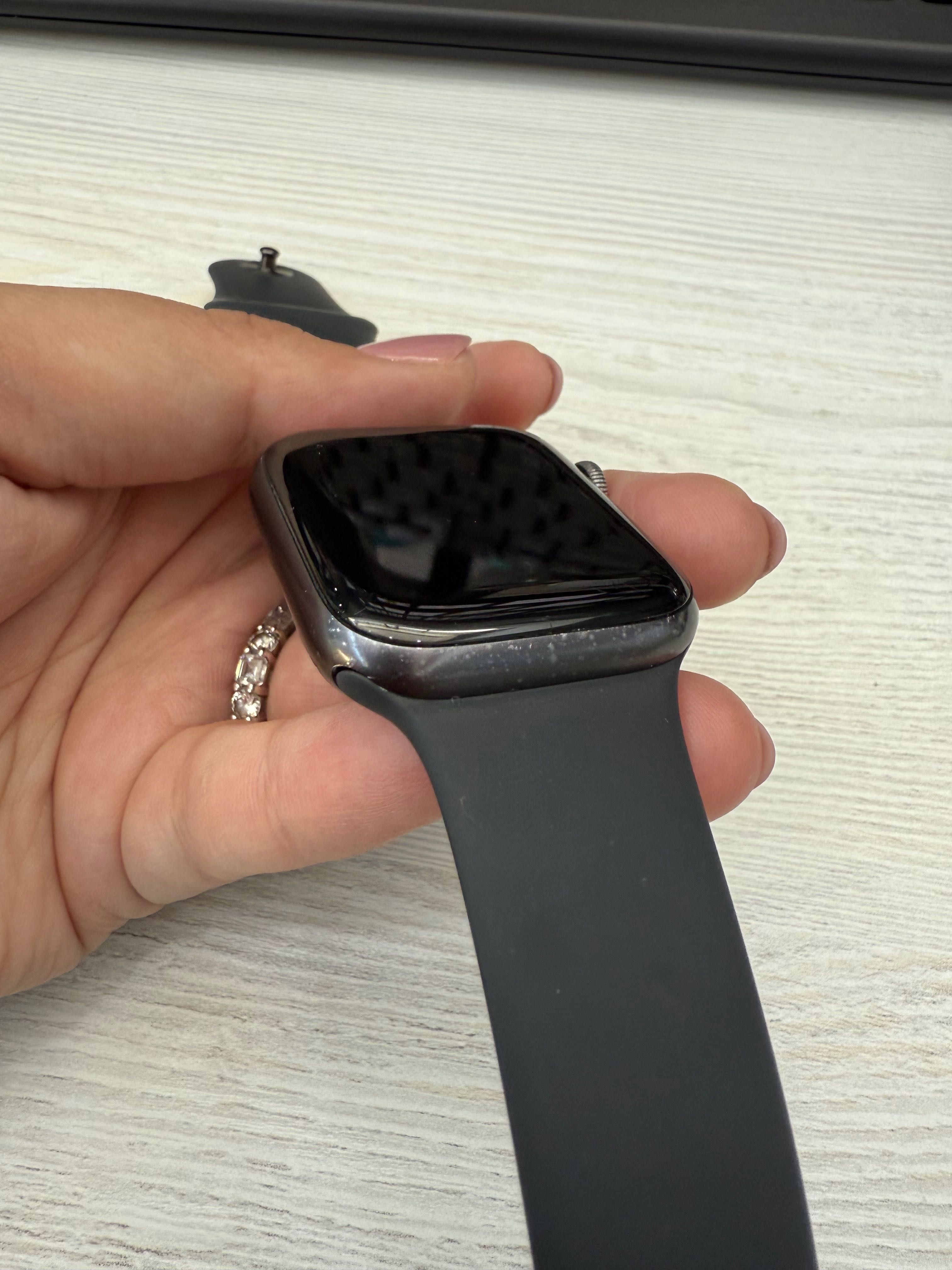 Apple watch series 5 44mm