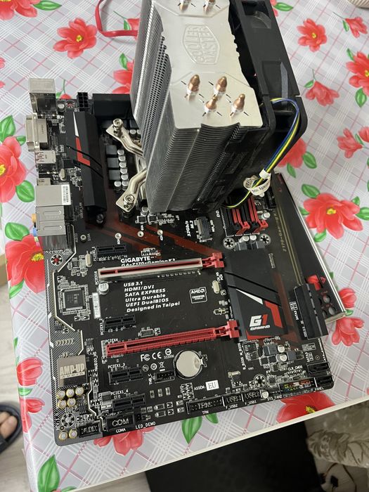 i7 7700k Z270 TOMAHAWK GA-Z170-Gaming K3 +Coller Master Thermalight