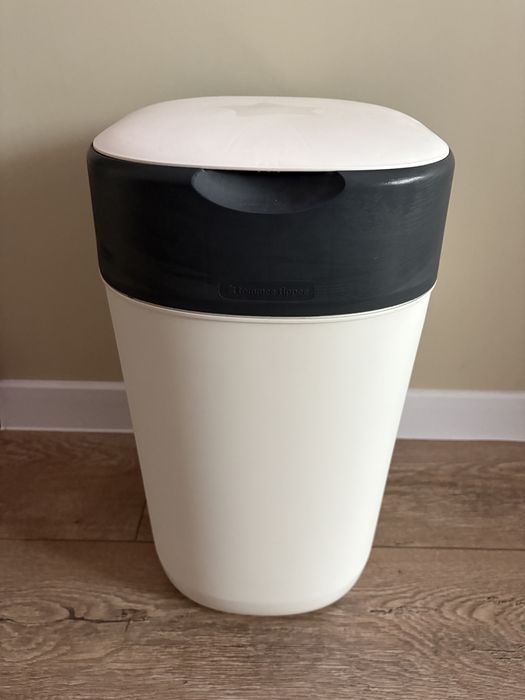 Хигиенен кош за памперси Tommee tippee + подарък
