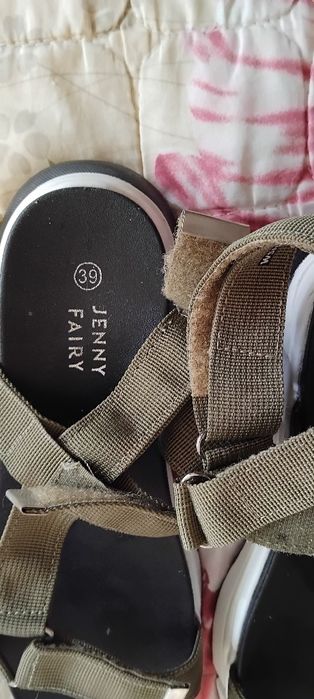 Дамски сандали няколко броя