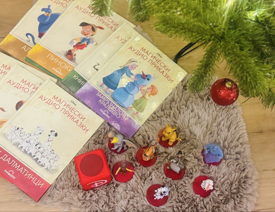 Дисни колонка  с 8 бр фигурки и книжки. Disney колонка