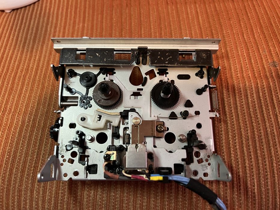 Service - Reparatii Casetofon Deck Sony Technics Kenwood Nakamichi