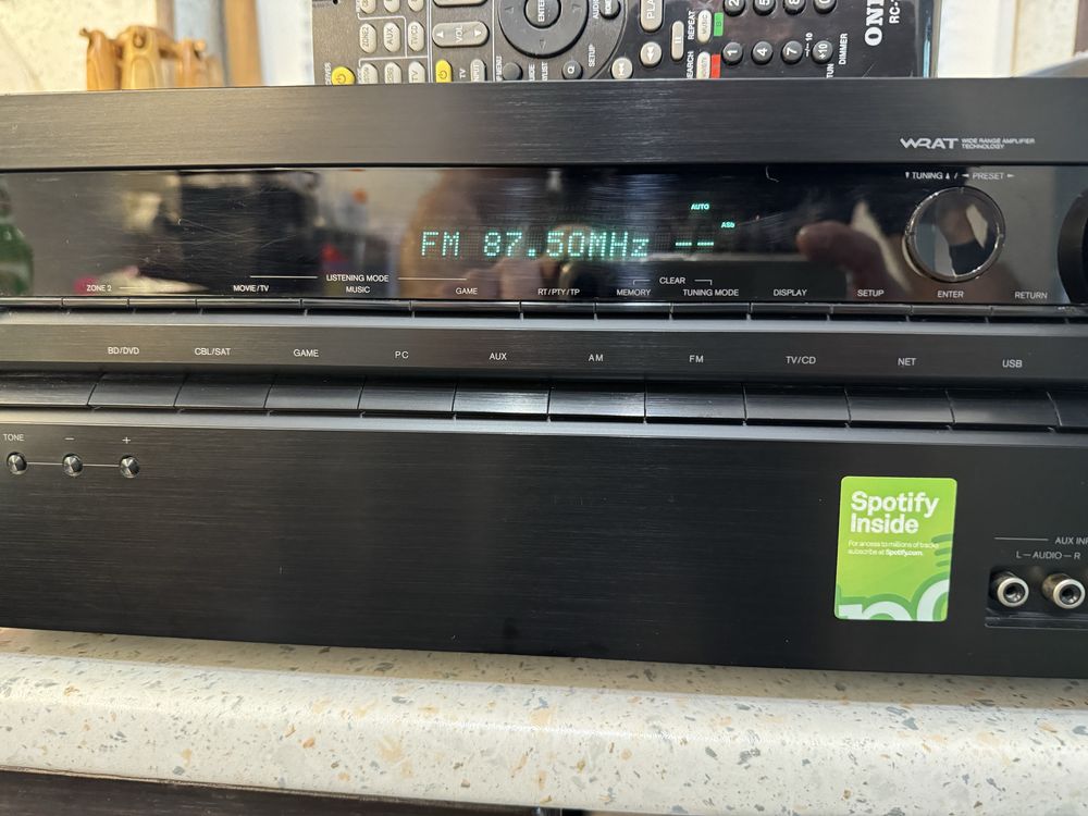 Onkyo TX-NR414 resiver