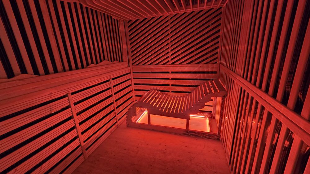 Инфракрасная кабина ( сауна 60°c)