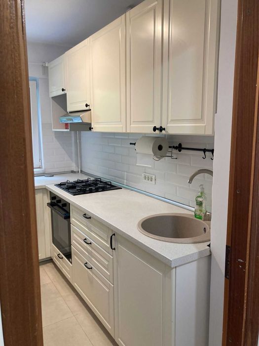 Inchiriez apartament 3 camere zona Tineretului