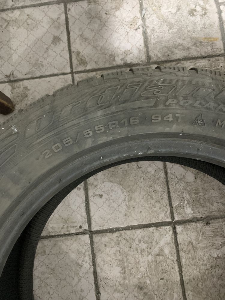 Продам шины находится в мкр Шахтерский
