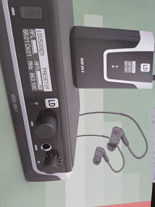 Monitoare In-Ear wireless LD system cu căști IEM U506