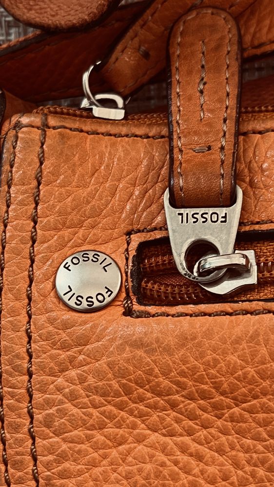 Дамска чанта Fossil оригинал естествена кожа