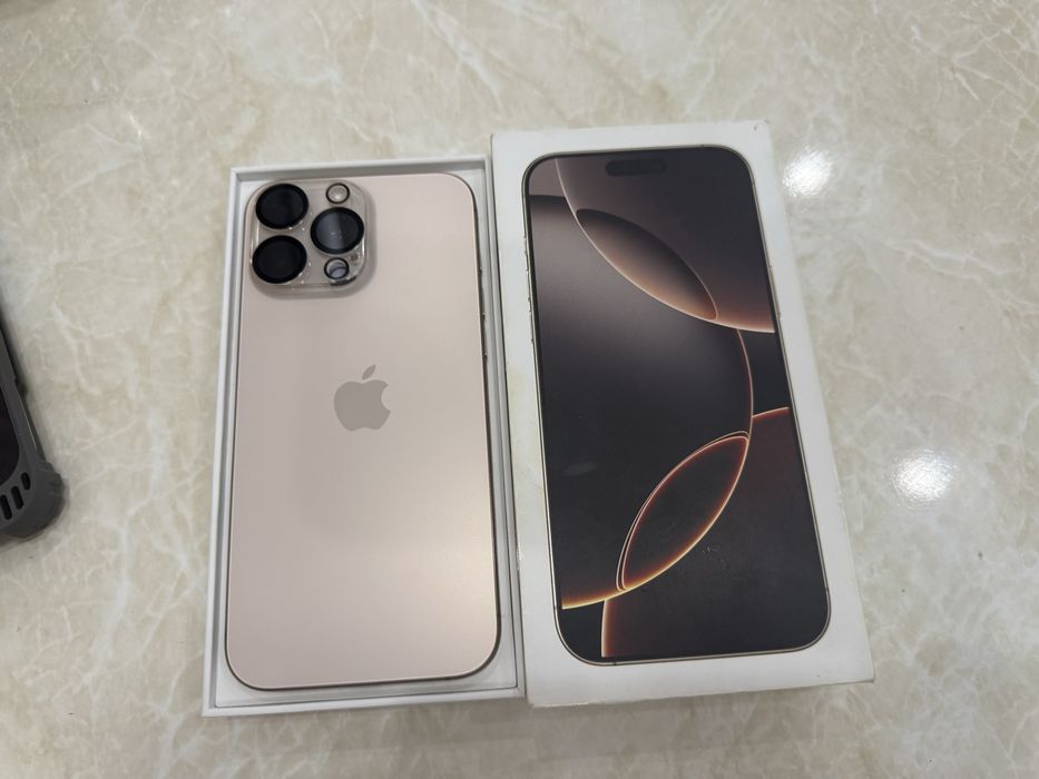 Iphone 16 Pro Max 512gb desert titanium e sim