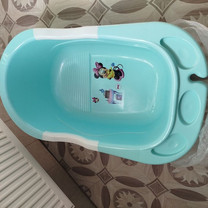 Detskiy vanna b/u