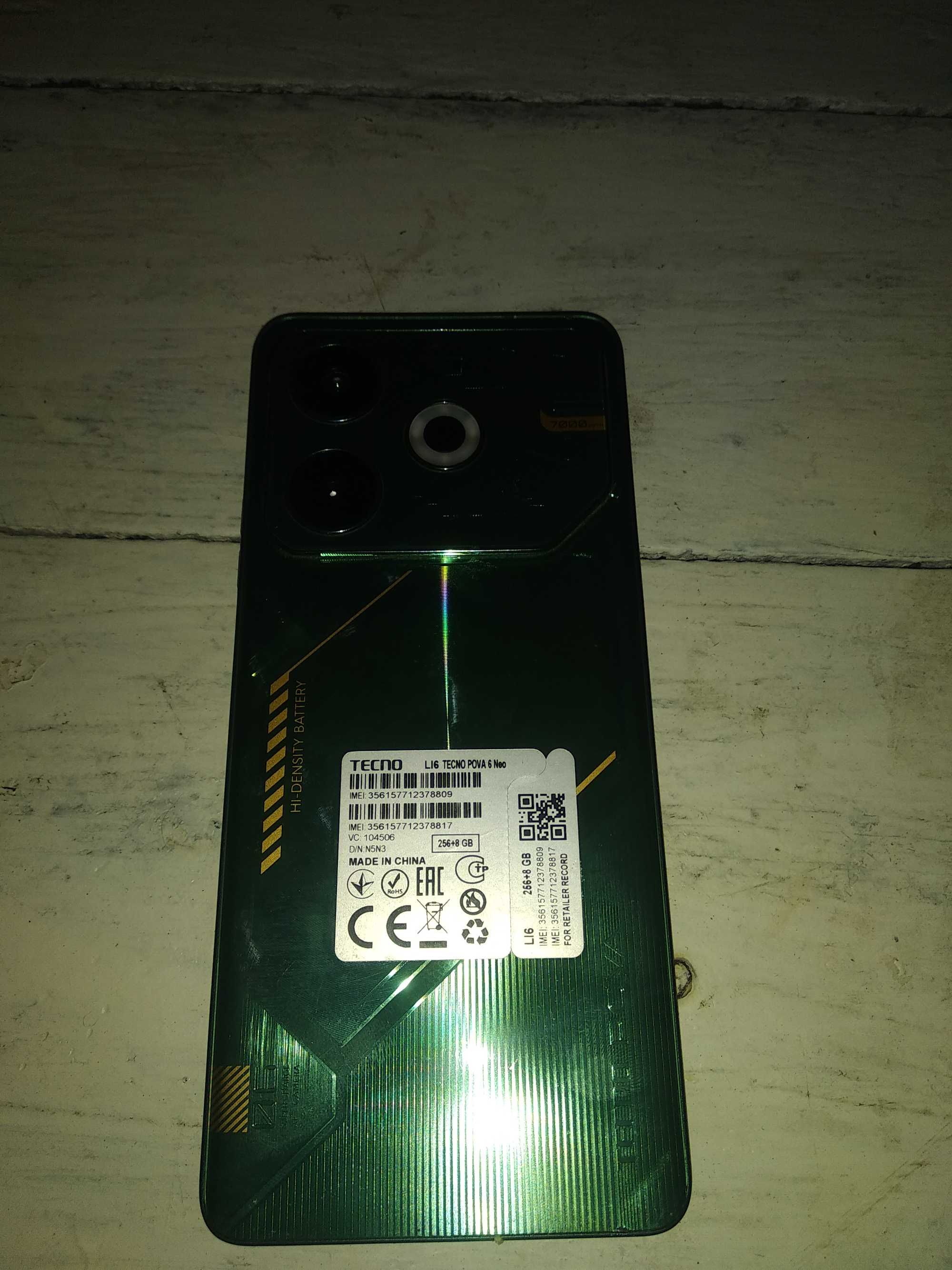 Tecno pova 6 Neo