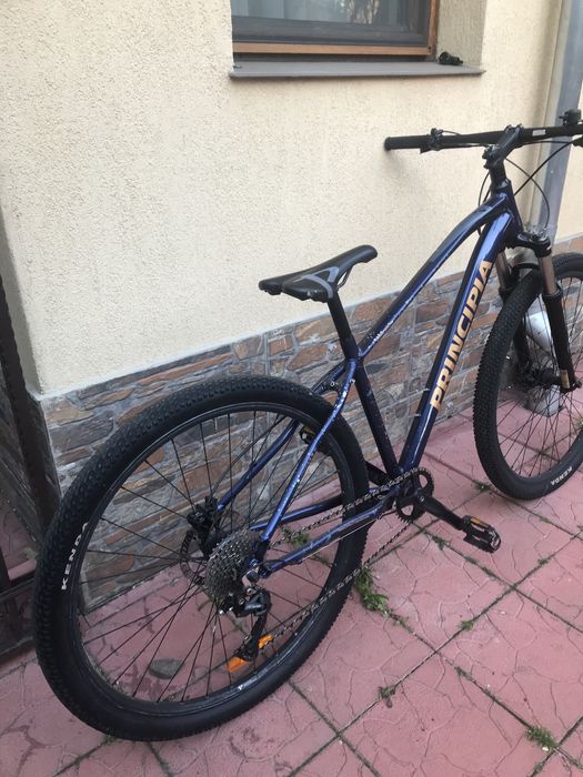 Bicicleta 29 cu frane hidraulice
