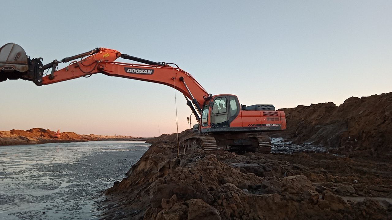 Экскаватор Doosan (Досан) DX 340LCA ковуш 2.5 куб