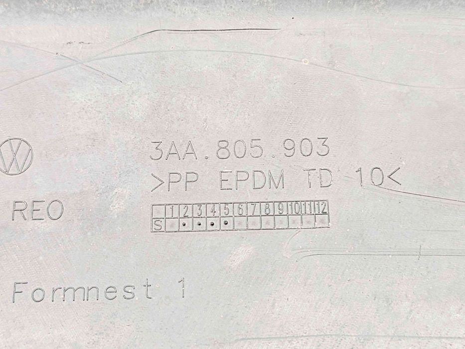 Scut sub bara Volkswagen Passat B7 (362) [Fabr 2010-2014] 3AA805903