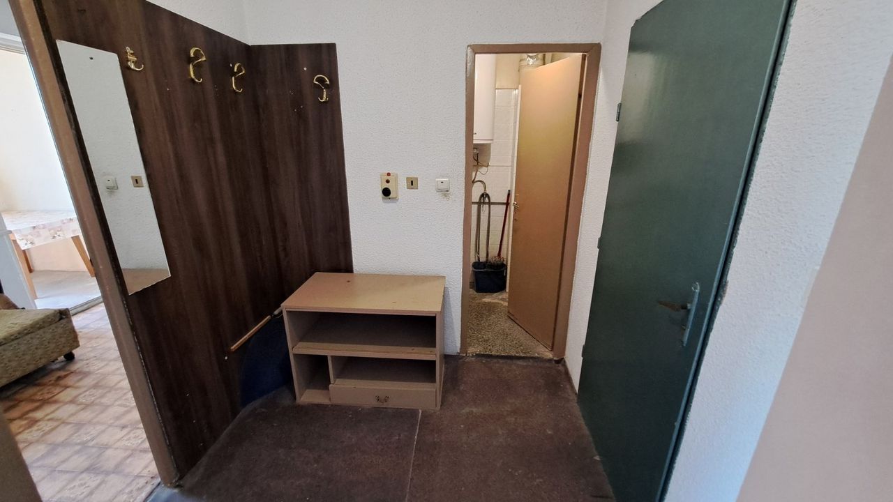 Дава се под наем Едностаен апартамент в Русе, Дружба 3 - 41 кв.м за 127.5 € - Снимка #3