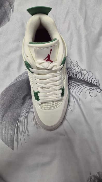 Jordan 4 SB Pine Green nike