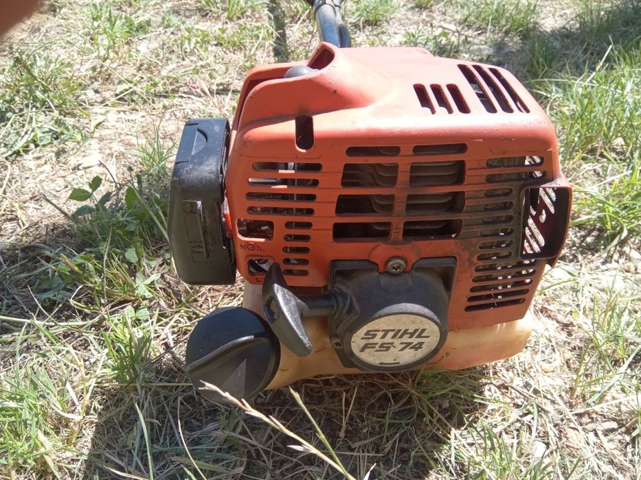 Vând Trimer Stihl fs 74