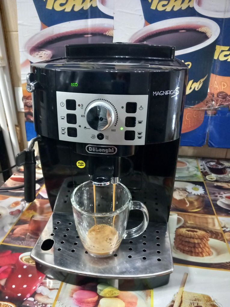 Expresor cafea Delonghi Magnifica- S. Philips cana.
