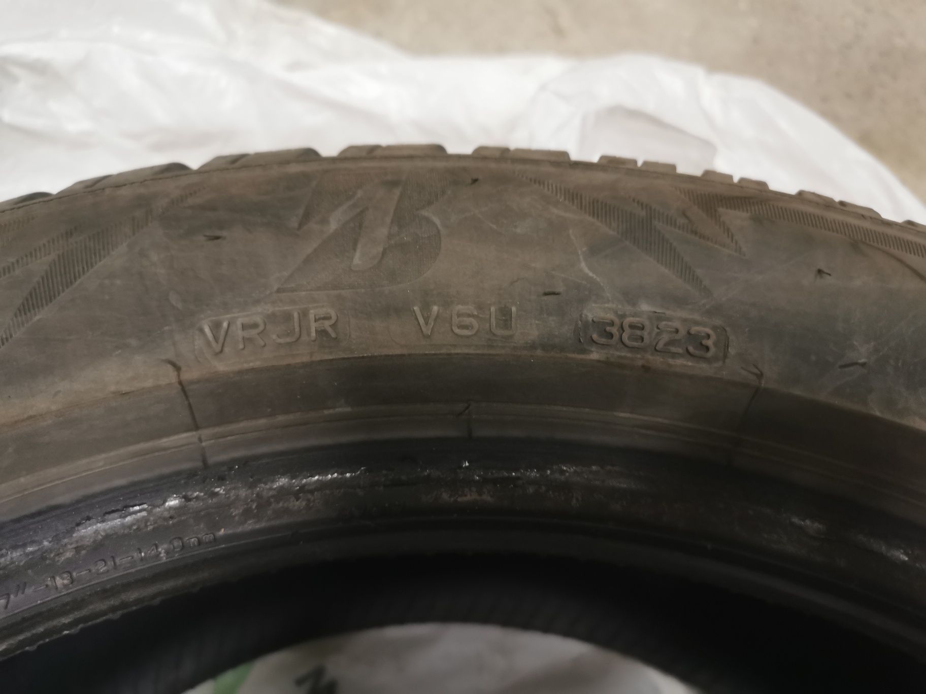 Зимни гуми "Bridgestone"225/50/17