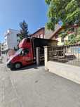 Transport marfă cu dubă prelată – Lift hidraulic & liză