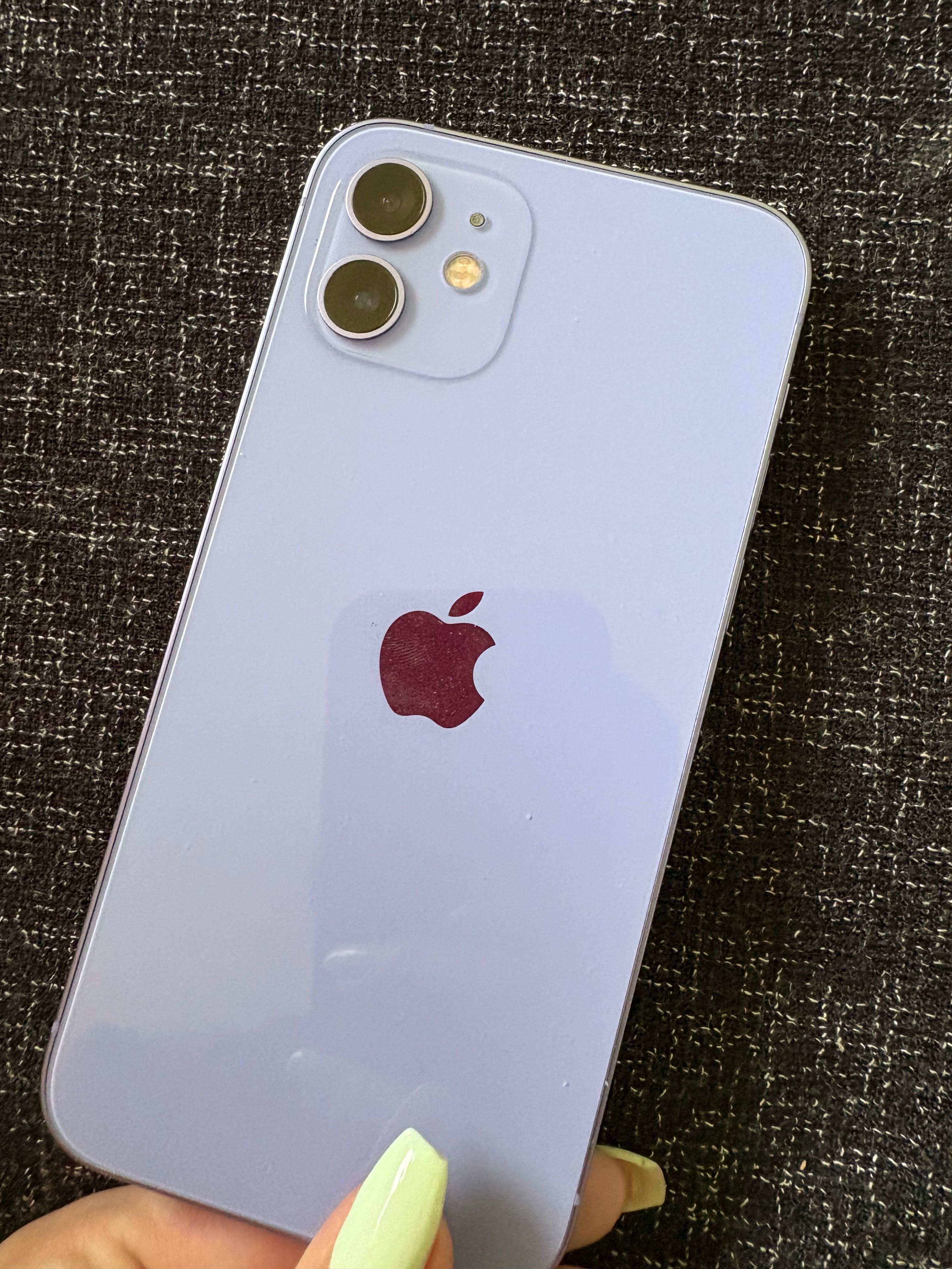 Iphone 12, без забележки, лилав цвят