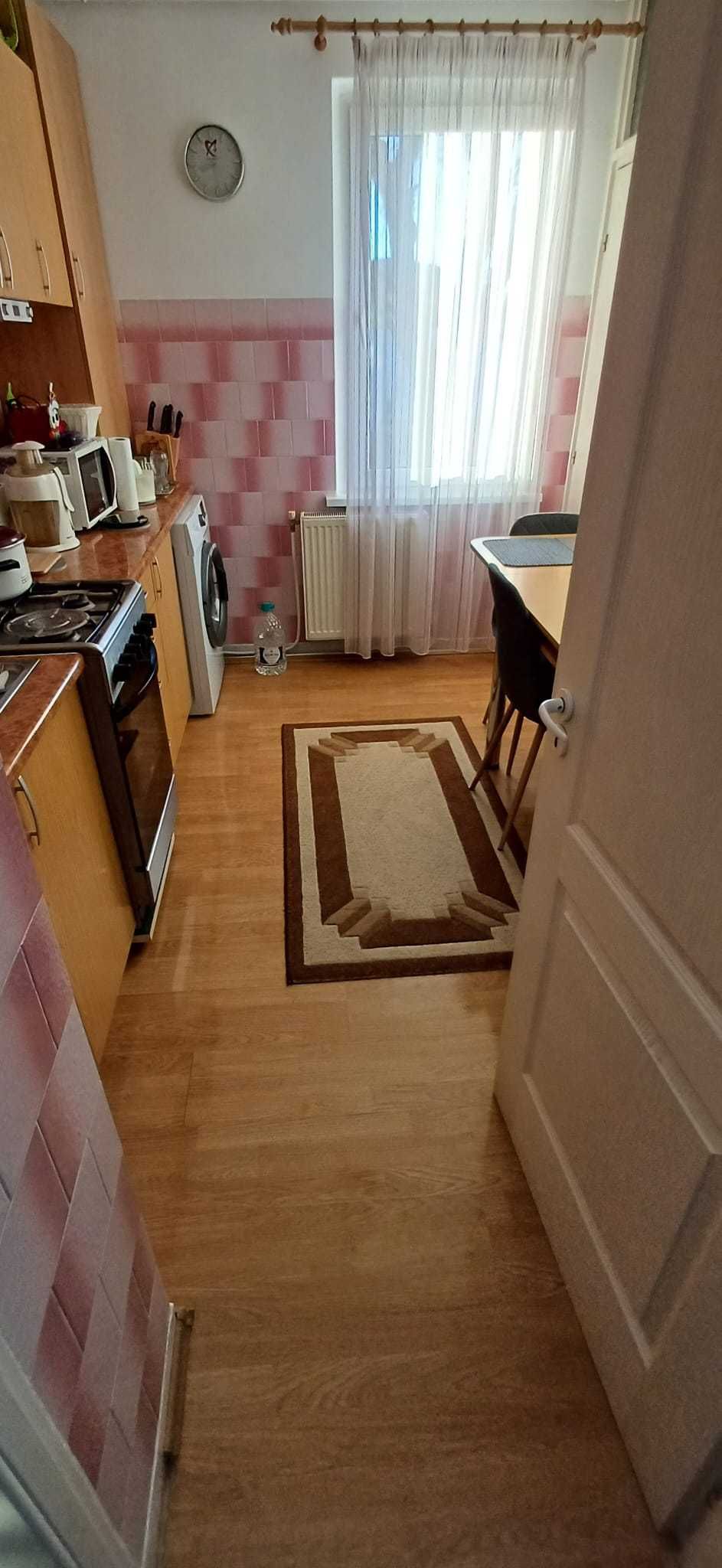 Vand apartament 2 camere, Tg. Mures, & Noiembrie