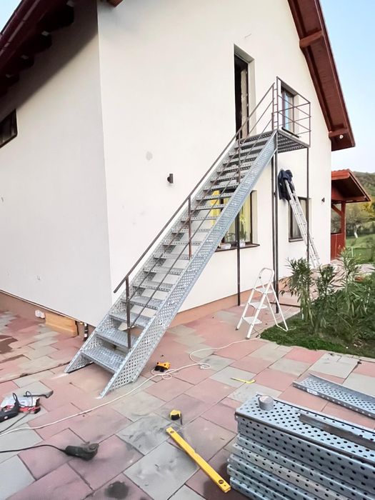 Scari galvanizate-calitate premium