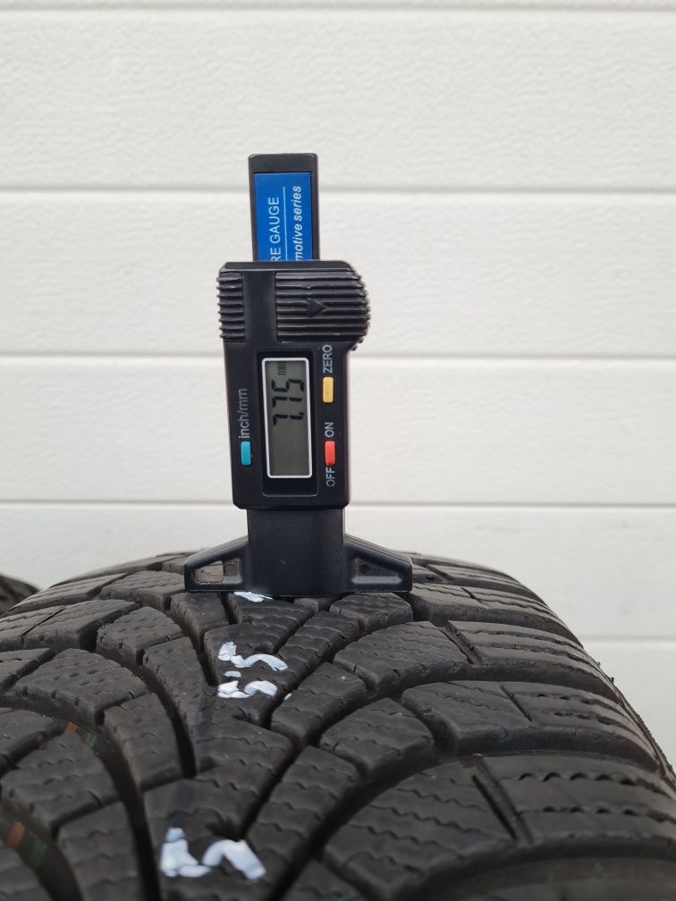 Зимни гуми 2 броя GOODYEAR UltraGrip9 195 55 R16 дот 3116