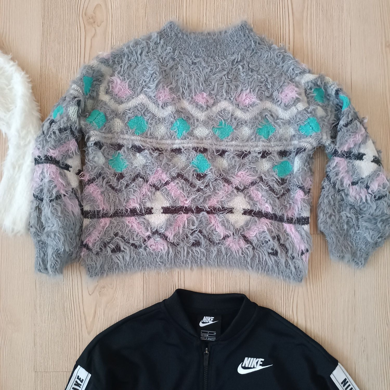 7-8 г. Лот топли блузки и Nike