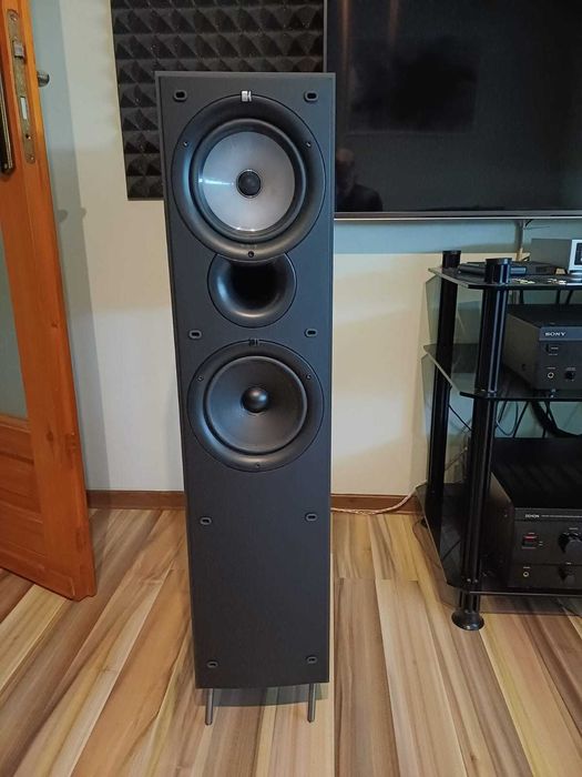 Vand boxe audio pasive de podea KEF Q55, pe 3 cai,  impecabile