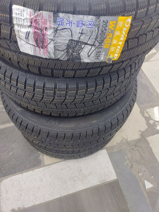 Шина на 16 липучка новый