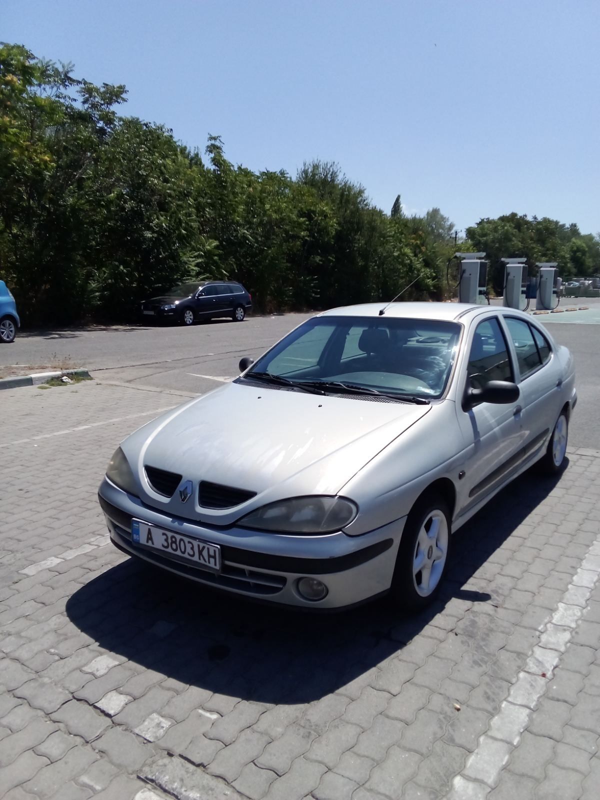 Renault Рено Меган класик 1.6 90 кс