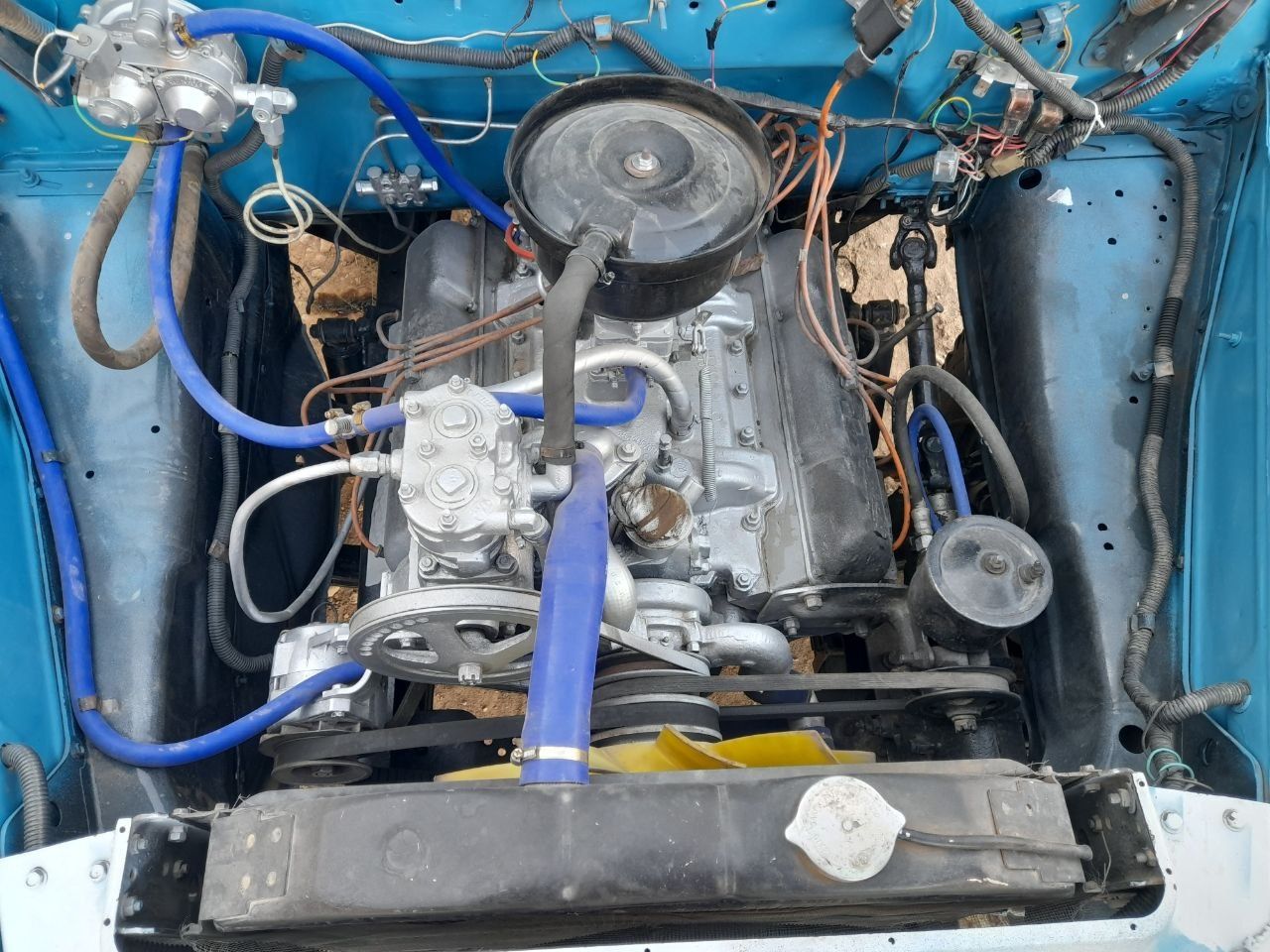Zil 130  mashinasi