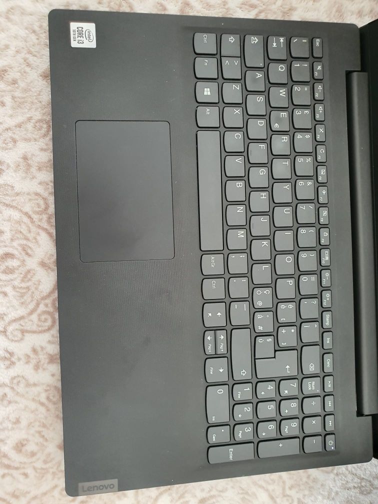 Laptop Lenovo v15 i3 10TH 2020