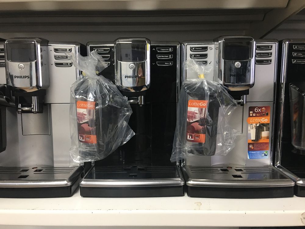 Espressor automat Philips LatteGo EP5335 ca NOU expresor espresor