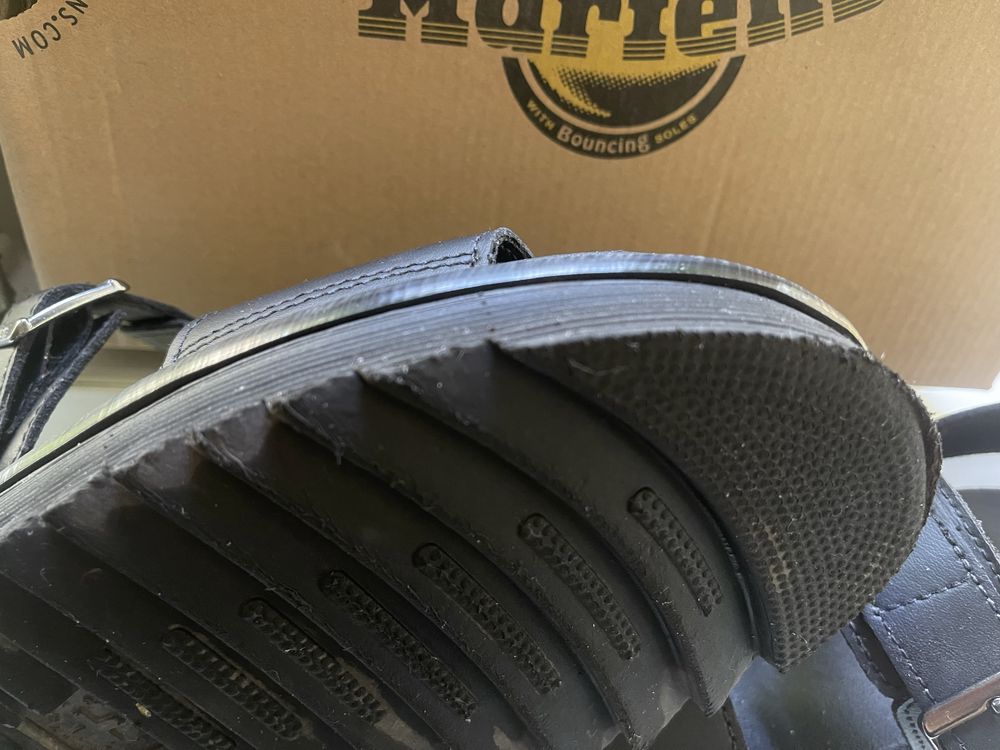 dr. martens  balenciaga сандали