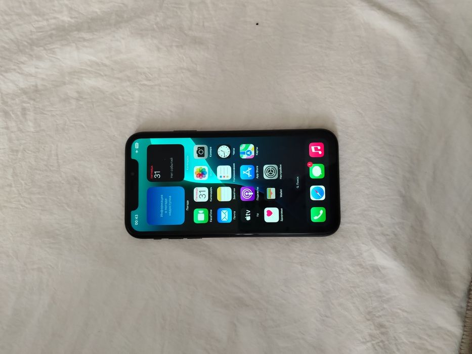 Айфон ХР телефон