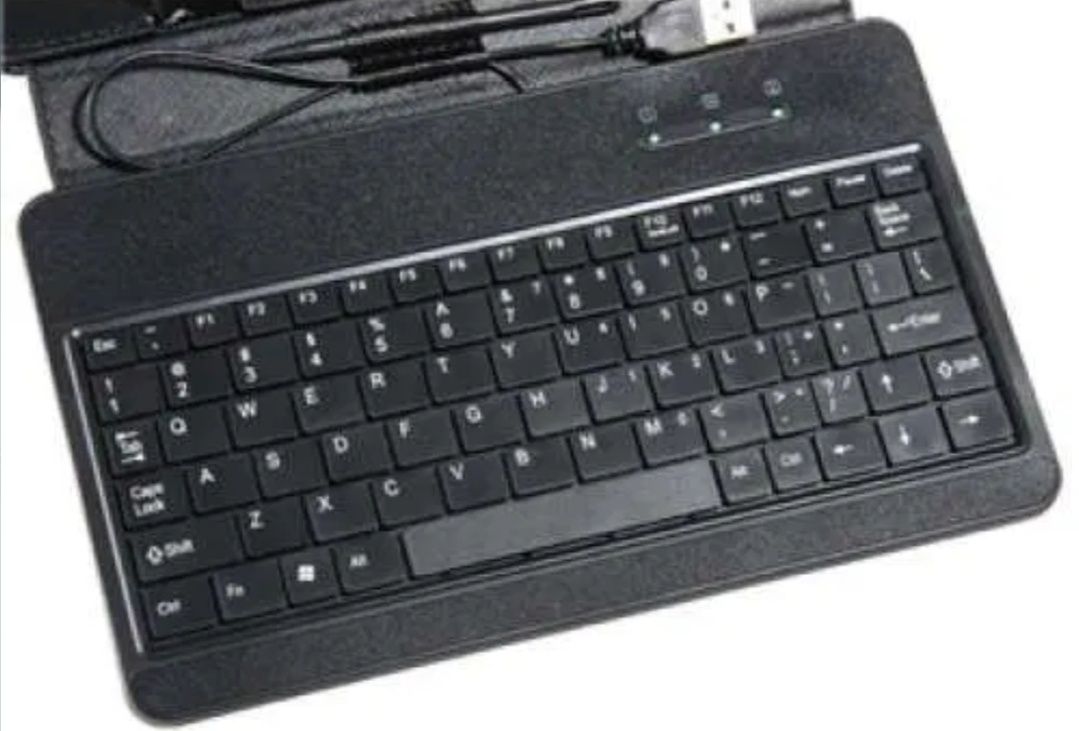 husa cu tastatura tableta 7" mini usb