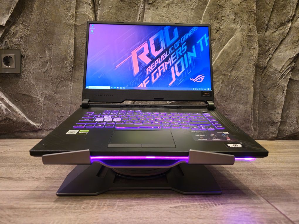 Игравой Ноутбук ASUS Rog Strix G15 (core i5-10th Gen/GTX 1650Ti/16ОЗУ)