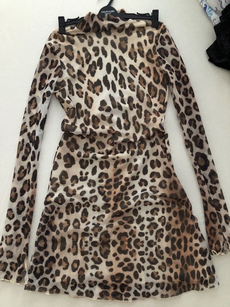 Rochita animal print, maneca lunga