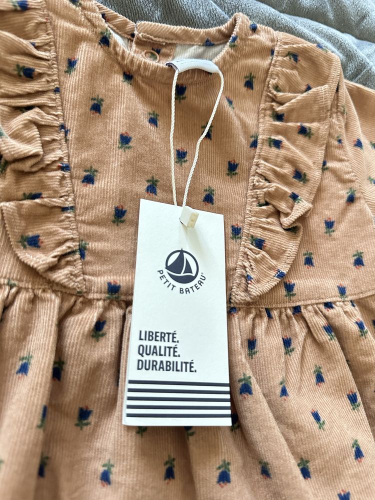 Чисто нови Petit Bateau дрехи за бебе 3-6 месеца