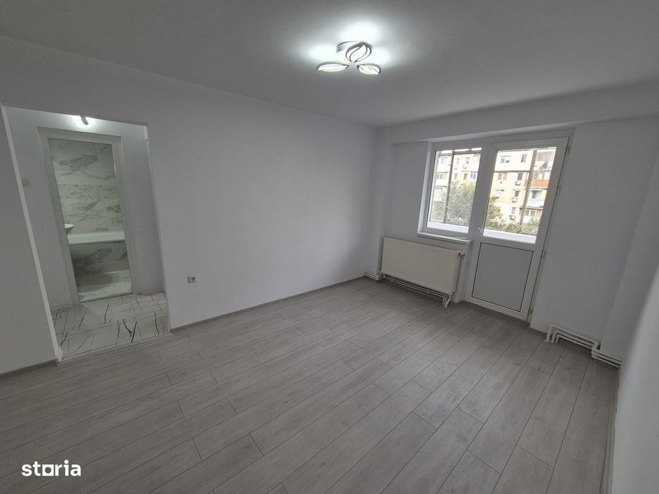 De Vanzare Apartament cu 2 camere zona Viziru 3