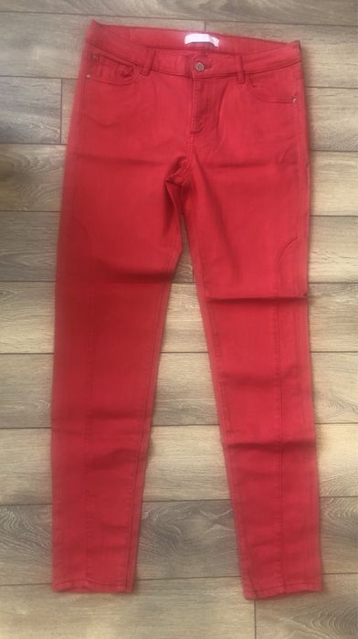 Дънки Zara и Colins