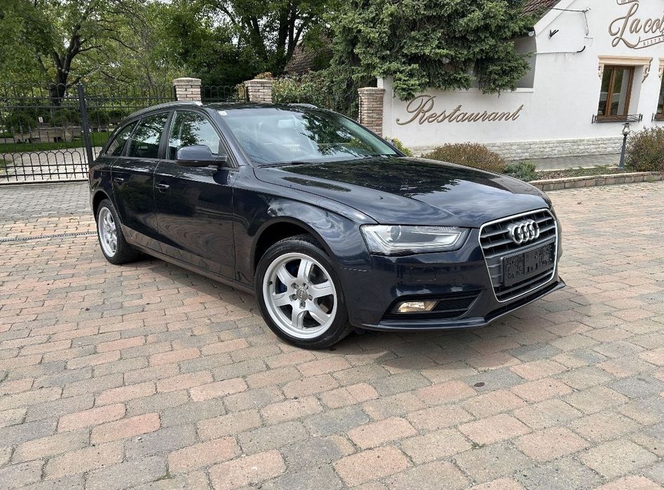 Vând Audi A4 B8 Facelift cutie automata 8+1  Multitronic