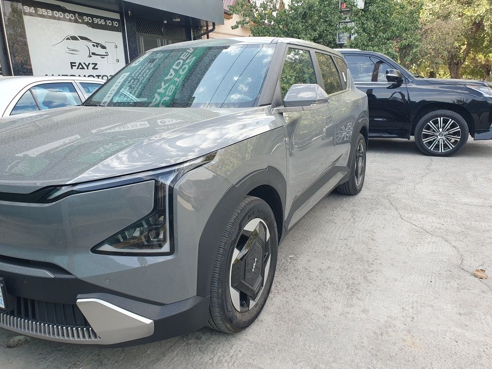 KIA EV5. 520km. Yili 2023. Yurgani 9500. Narxi 26300