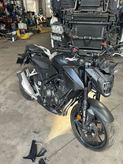 Honda CB500FA Accidentata