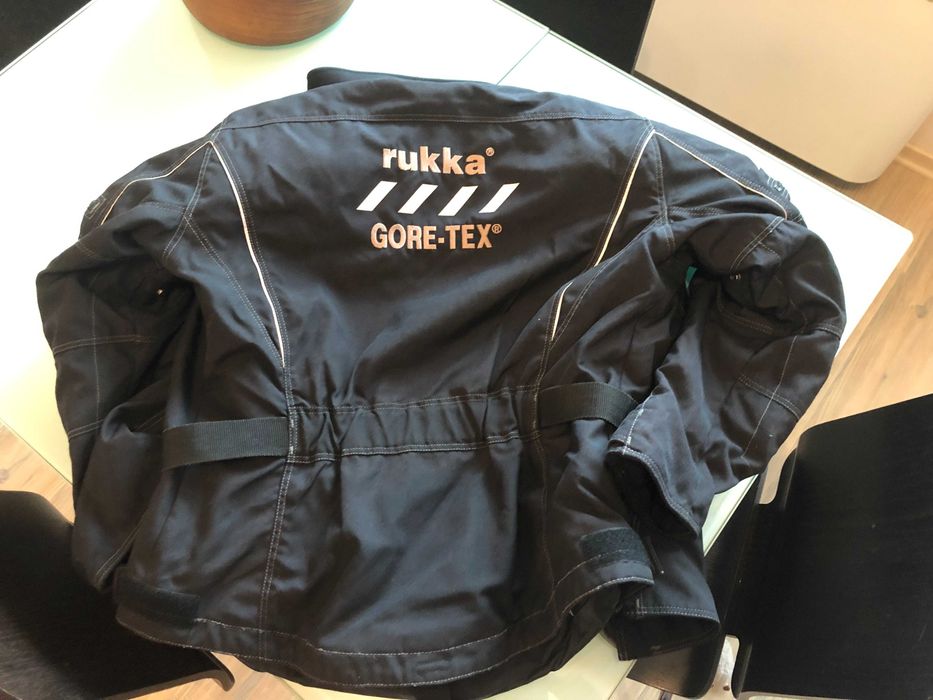 продавам мото екип RUKKA gore tex