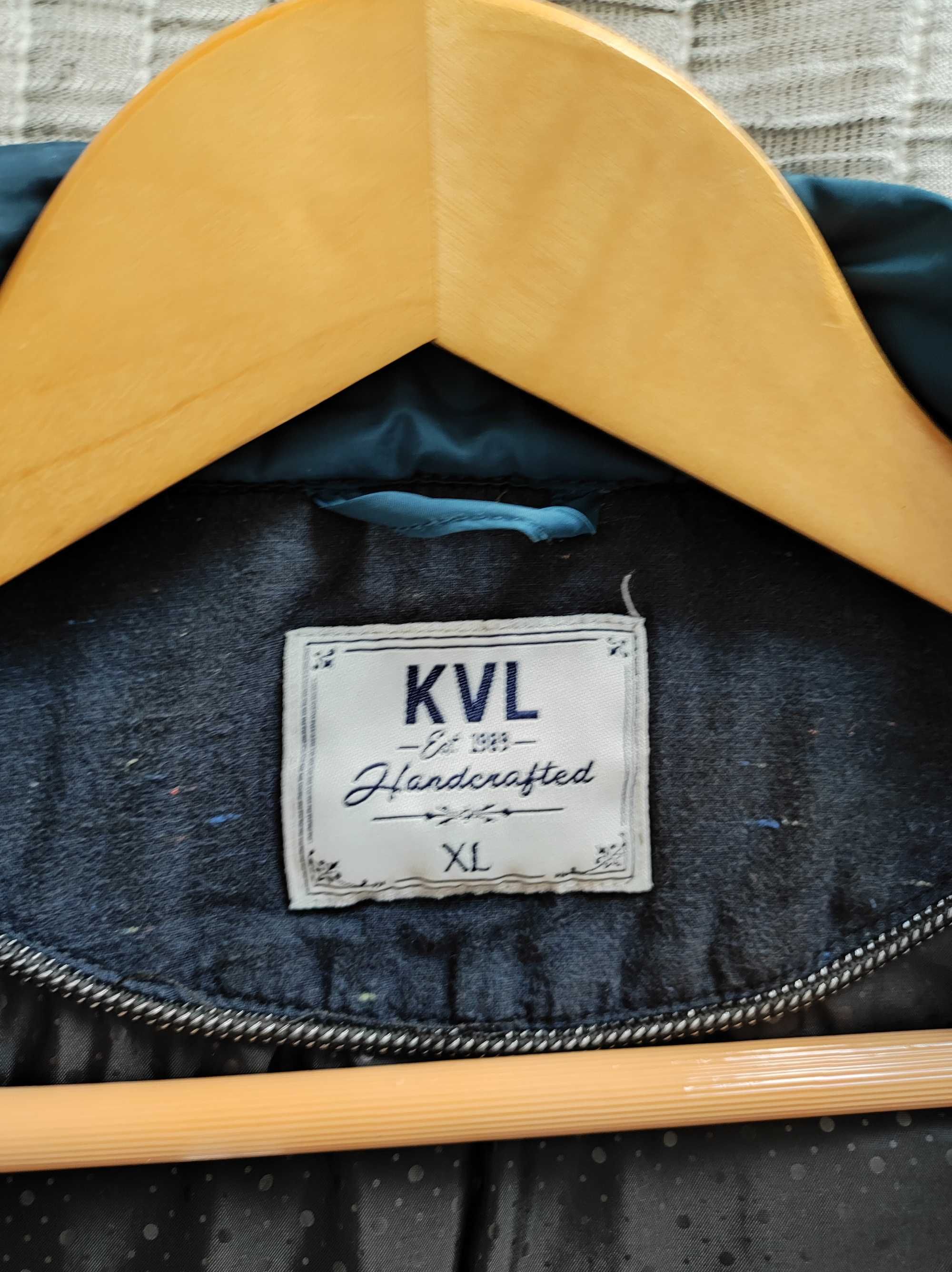 Дамско яке Kenvelo