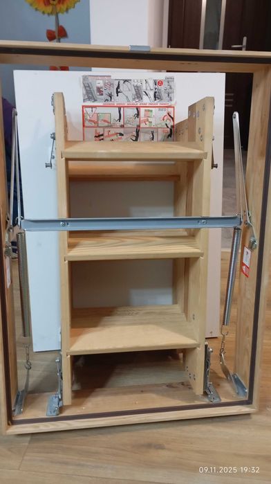 scara mansarda tip FAKRO Komfort