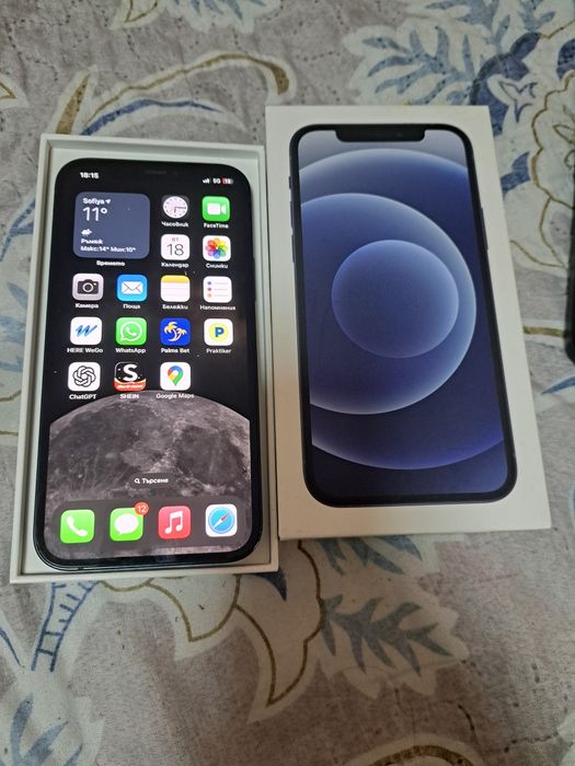 Продавам iphone 12